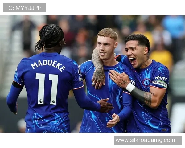 切尔西足球壁纸精选展示让你感受蓝军激情与荣耀的视觉盛宴