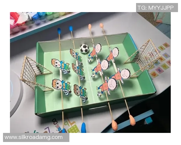 创意足球毛线挂件DIY教程打造个性化足球主题装饰品